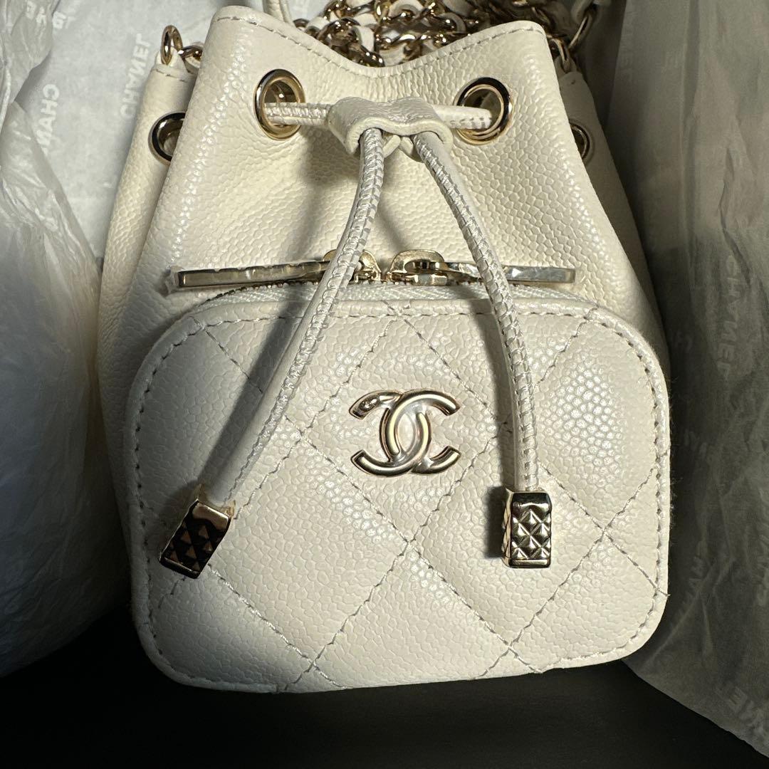 CHANEL バゲットバック ミニ ホワイト キャビアスキン