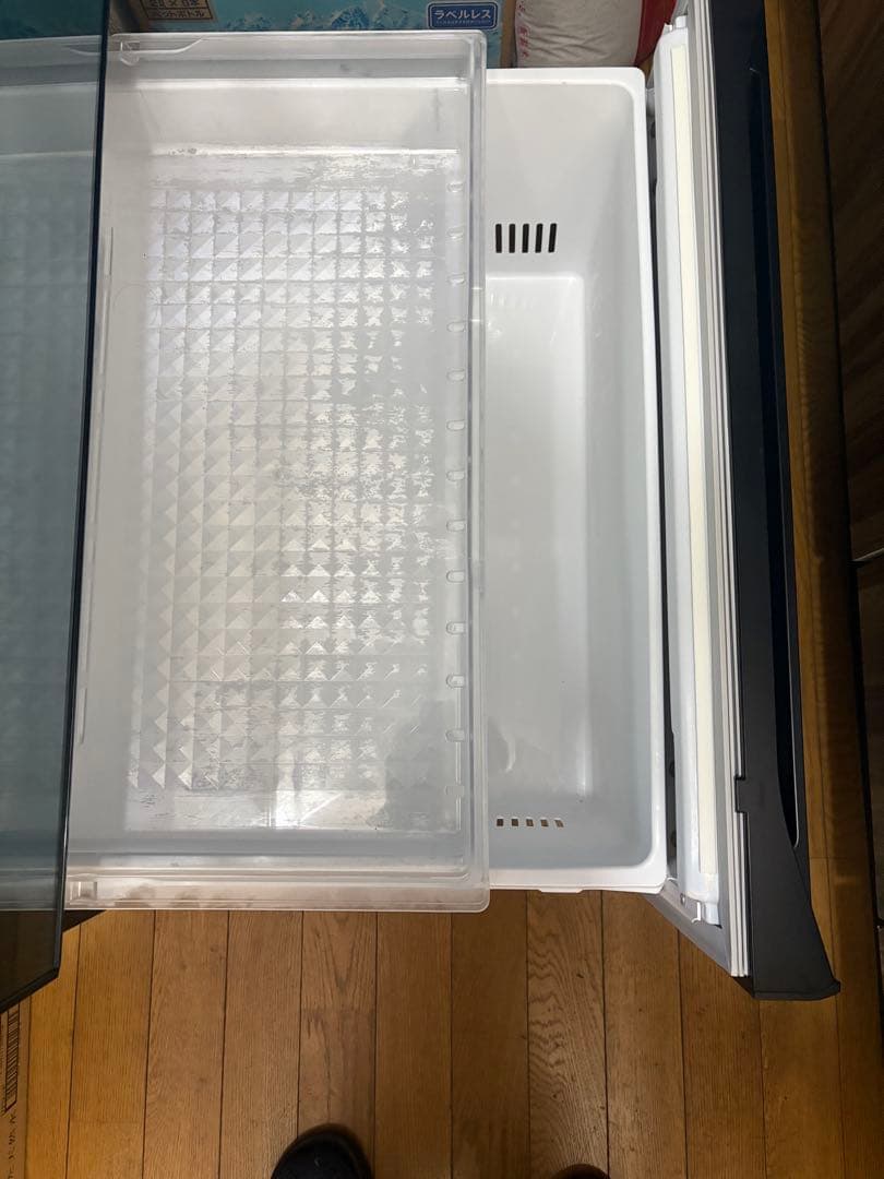 冷蔵庫HITACHI R-KX57N(X)型 保証書付き(567L/6ドア)