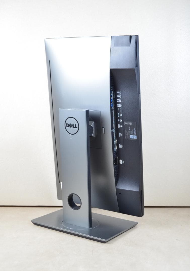 超狭額ベゼル　DELL　25型　UP2516D　WQHD　HDMI　回転　IPS