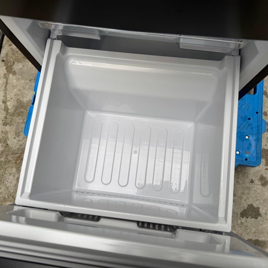 246⭐️2025年製美品★シャープ　冷蔵庫　右、左開き　一人暮らし　自動霜取り