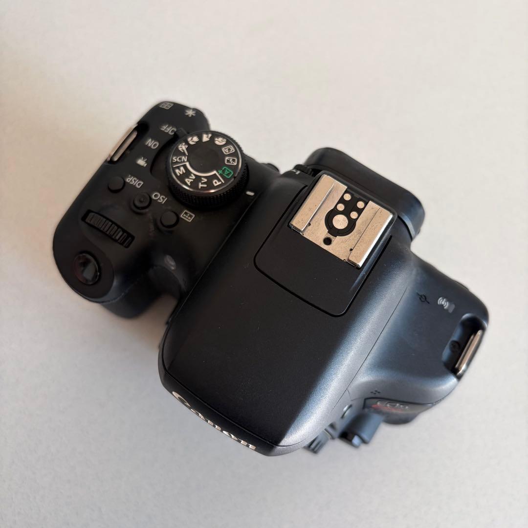 Canon EOS kiss X8i ダブルズームキット