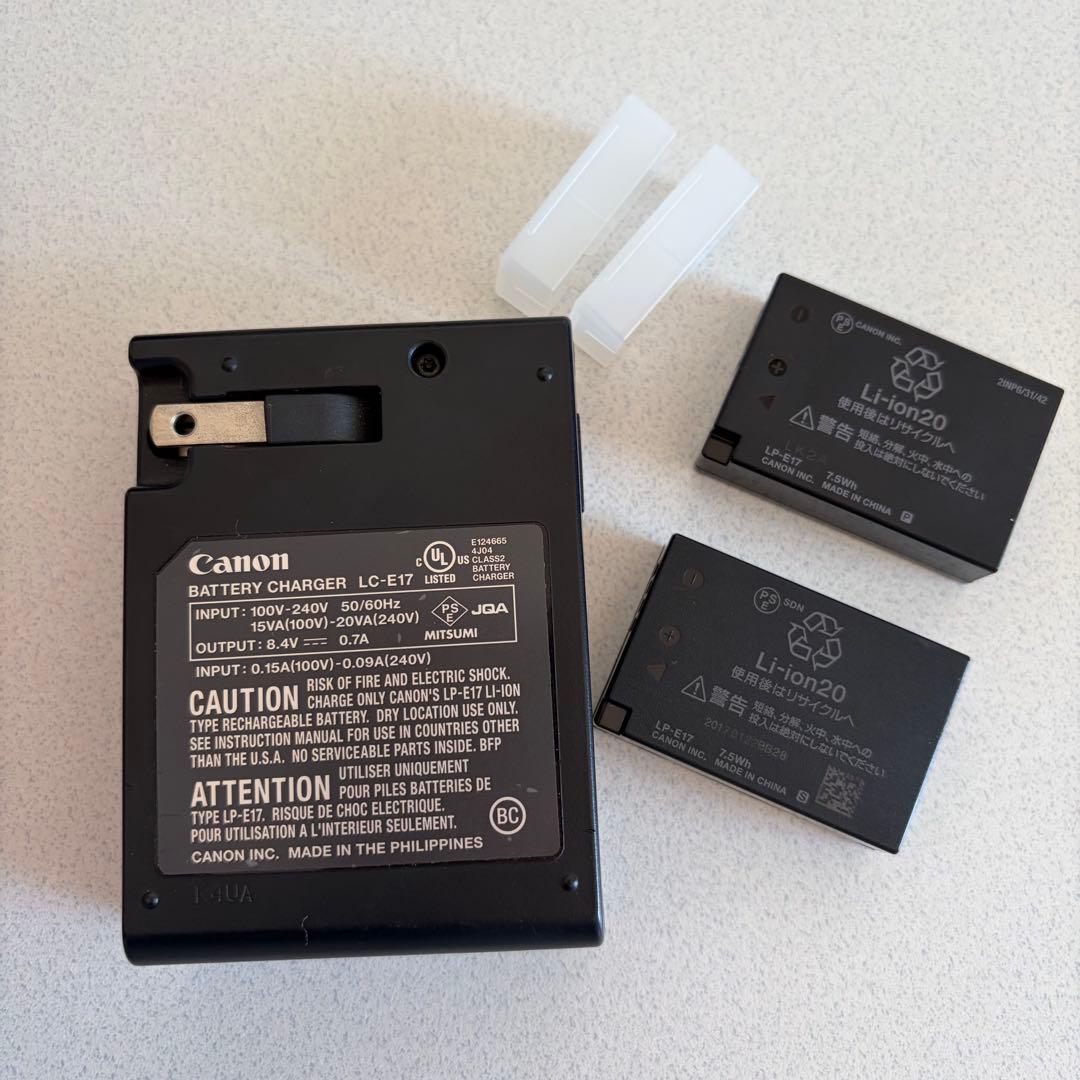 Canon EOS kiss X8i ダブルズームキット