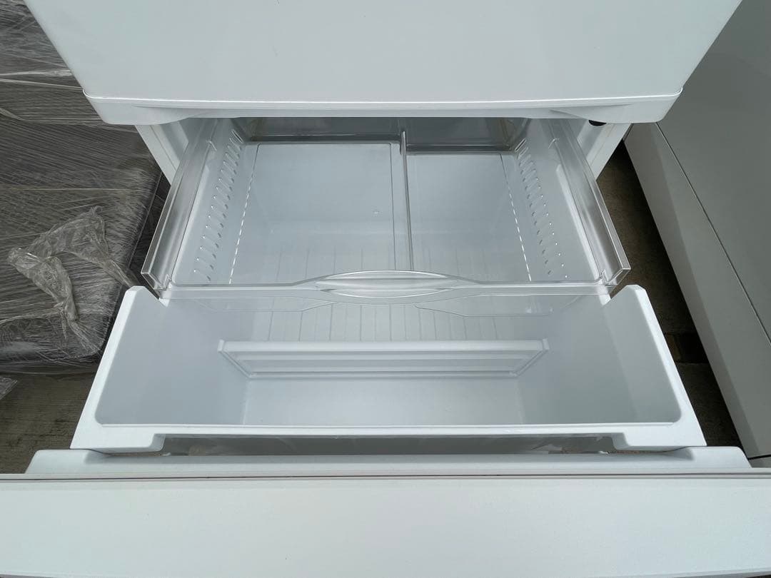 りんご【美品】パナソニック 3ドア冷蔵庫 NR-C342C-W 335L