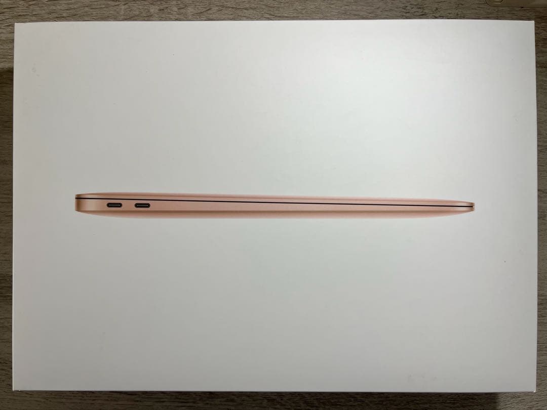 Apple MacBook Air M1, 2020 本体