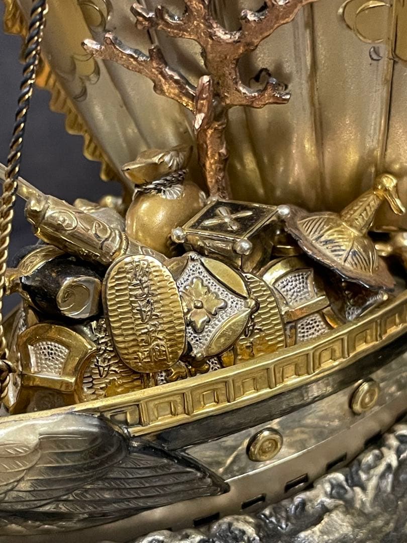 銀製　宝船　金属製船形彫刻