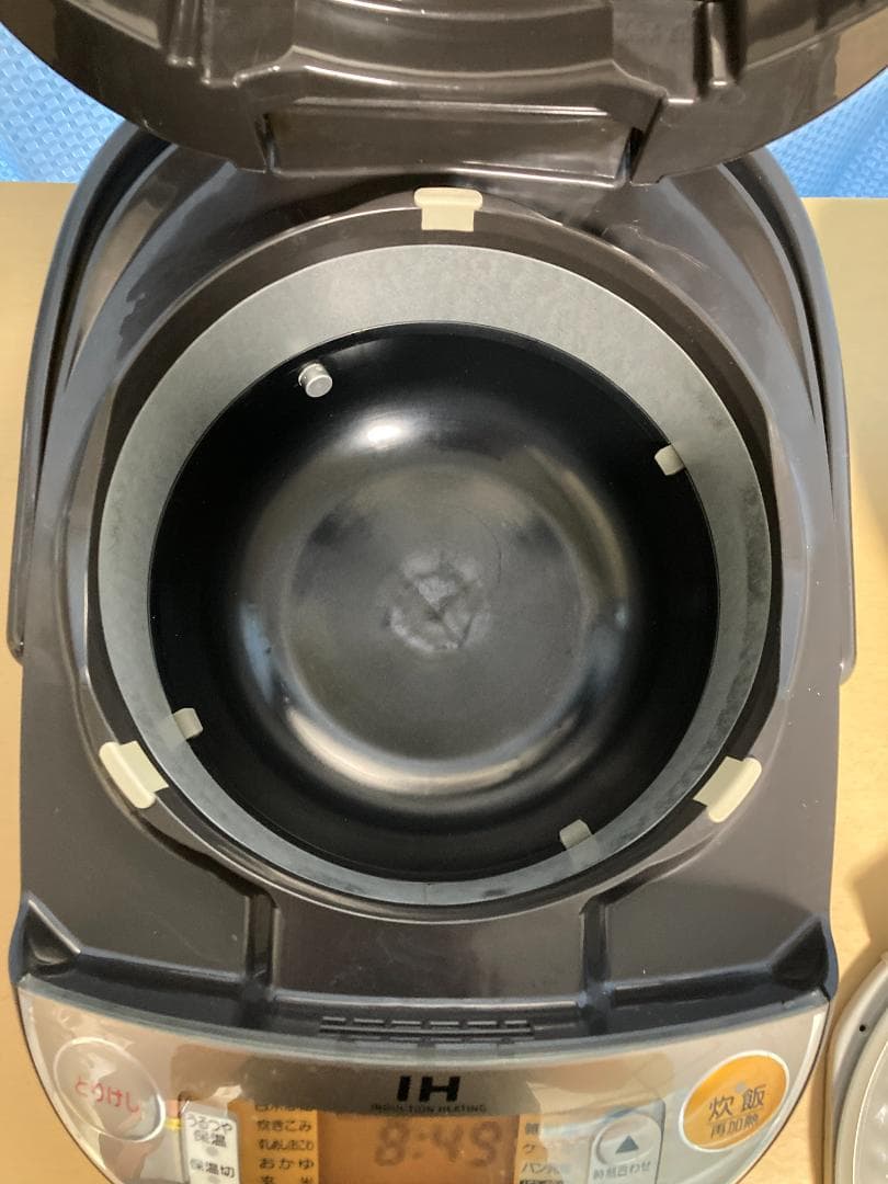★★★ZOJIRUSHI 象印 IH炊飯器 NP-VD10 ★5.5合炊き
