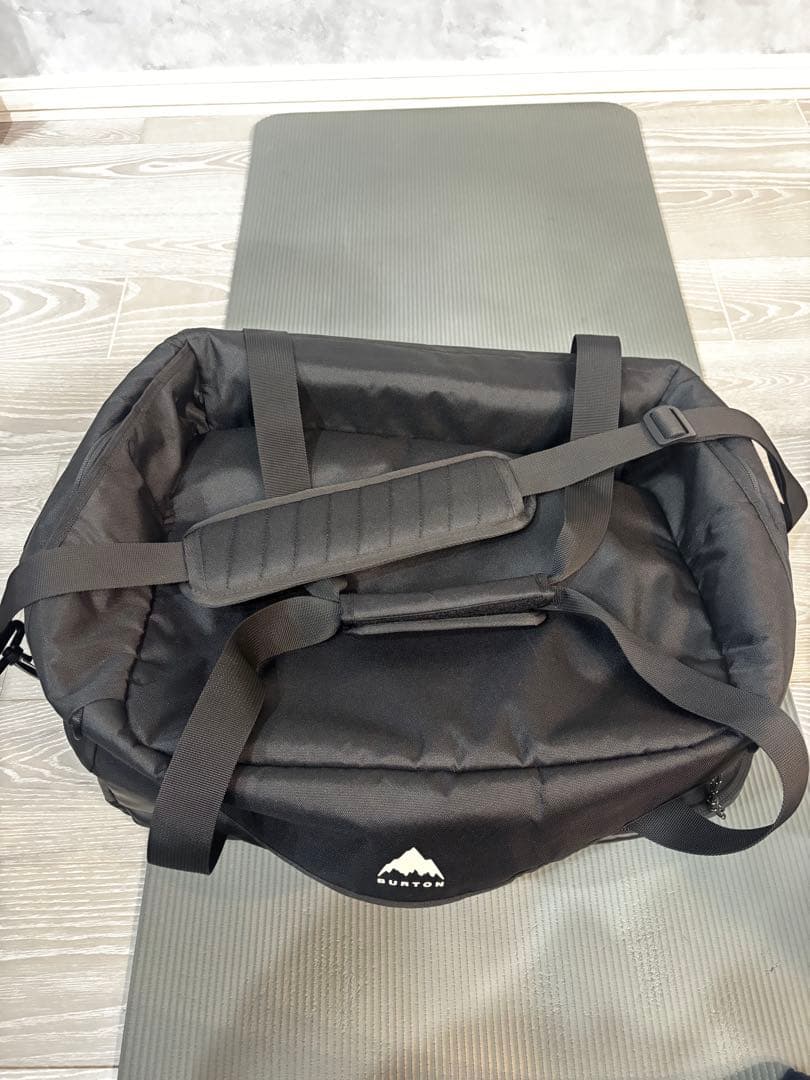 Burton バートン 70L ダッフルバッグ
