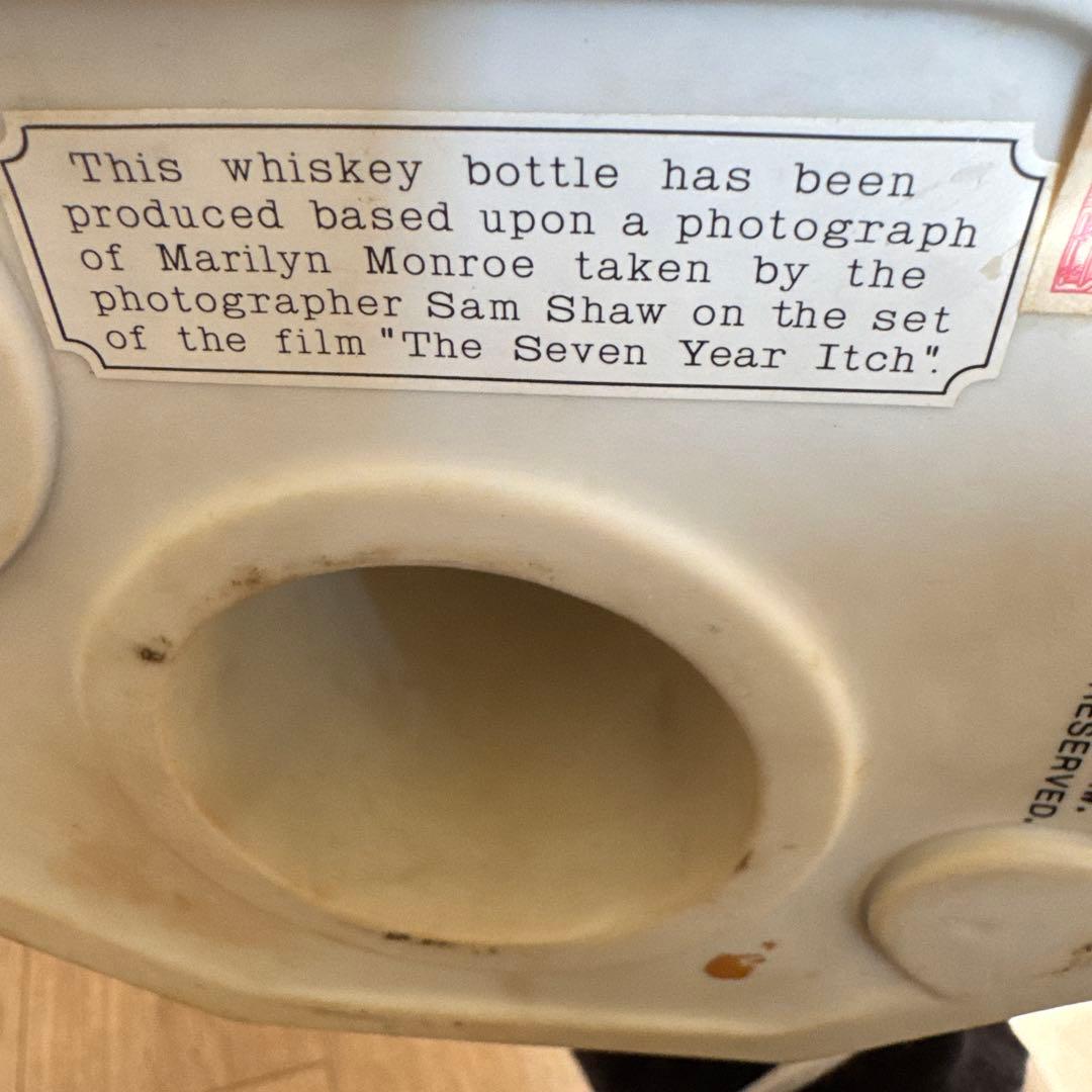 バーボンウィスキー750mlマリリンモンロー