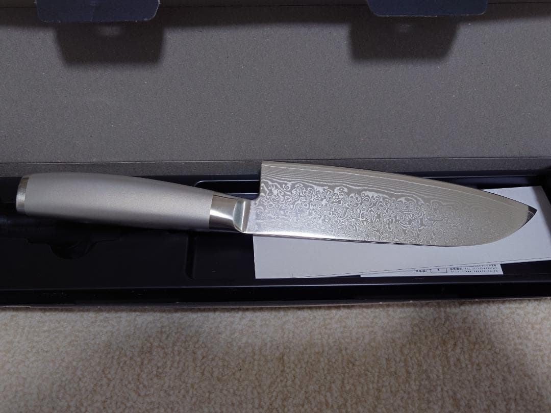 【美品】フルメタル ダマスカス 69層鋼 関藤平 三徳包丁