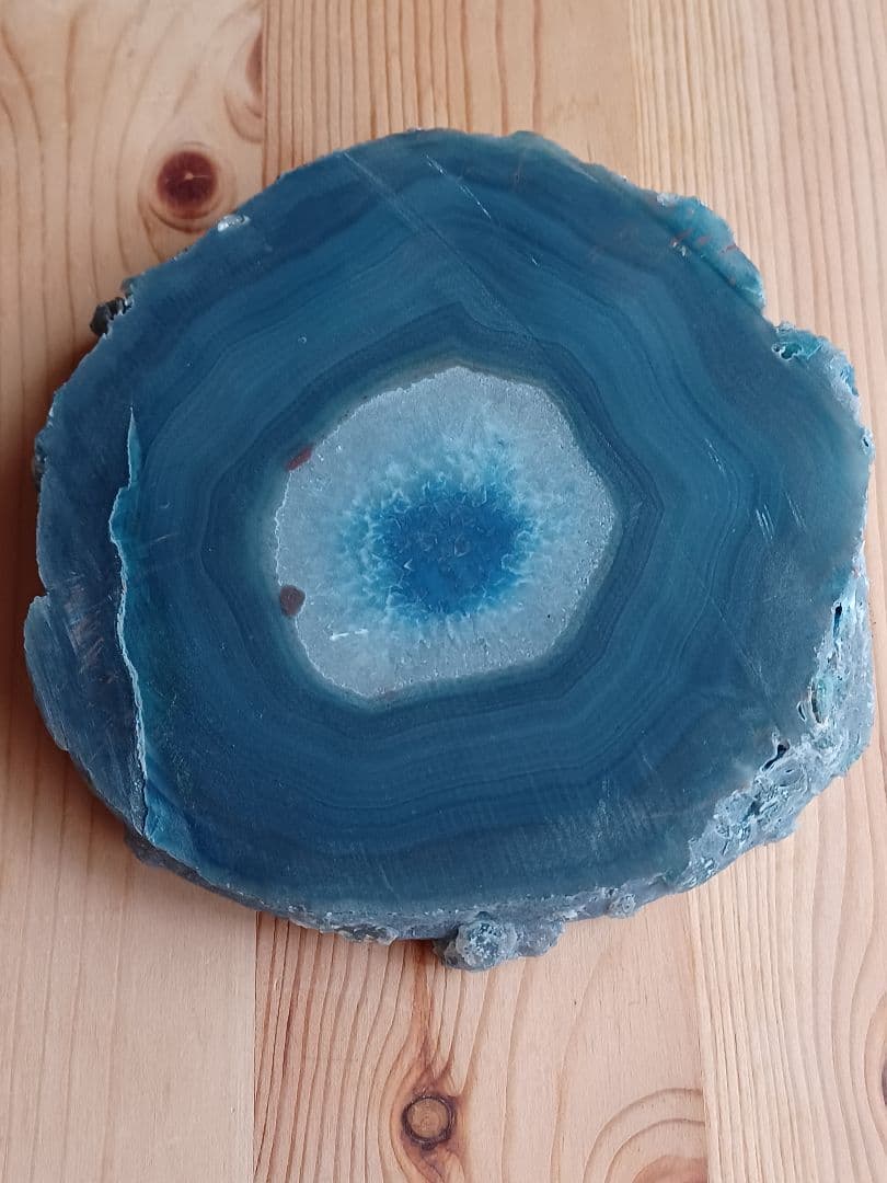 アゲートの青色置物　ブルーメノウ　輪切り