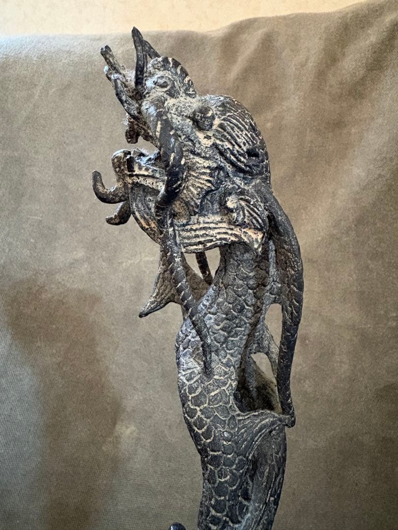昇龍　ドラゴン　縁起物　青銅　置物