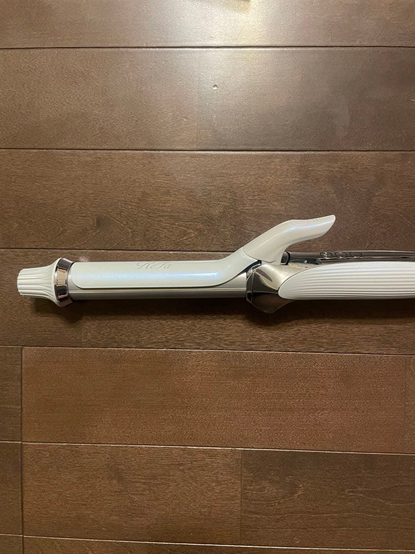 【ほぼ新品】【美品】ReFa カールヘアアイロンプロ ホワイト26ミリ