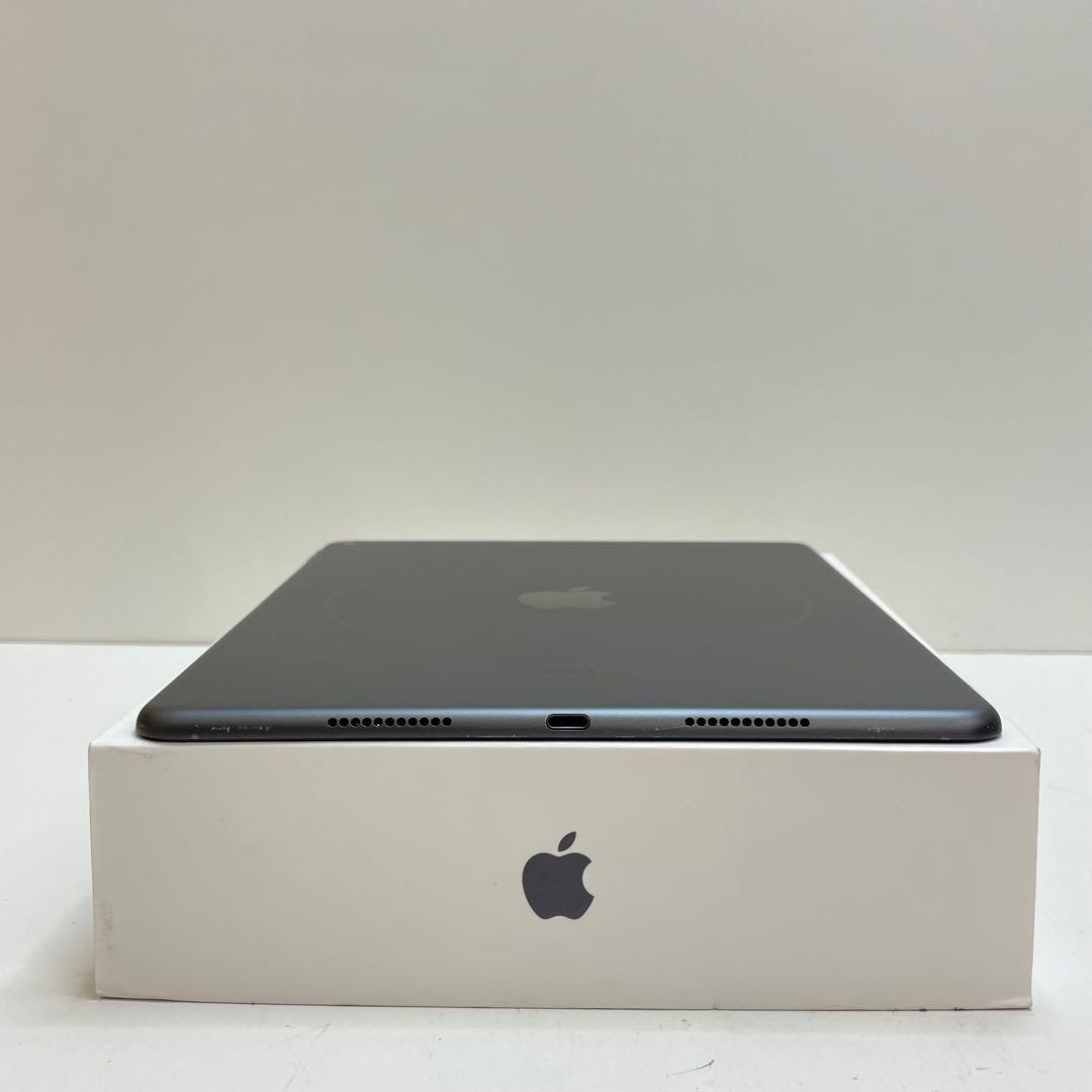 iPad Air 第3世代 64Gb Wi-Fi + Cellular 88%