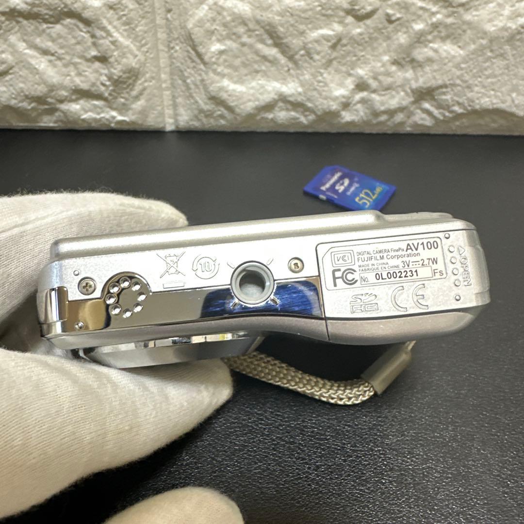 FUJIFILM FINEPIX AV100 動作品　電池式　SDカード付き