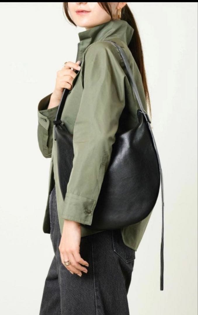 【Bucket Baggage】Orange Piece バッグ