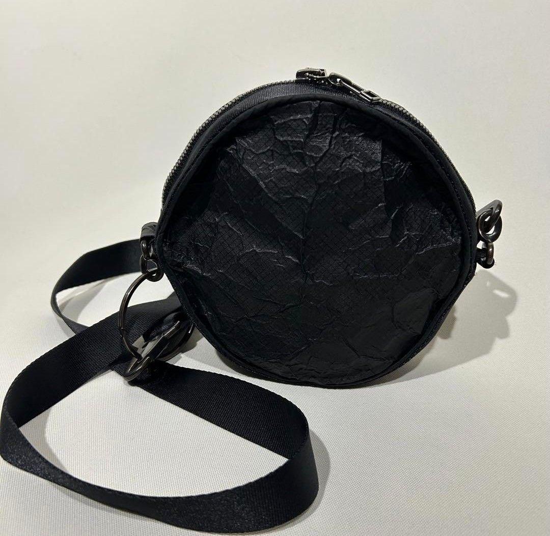 【レア】hatra/ハトラ　円形ショルダーバッグ　ブラック