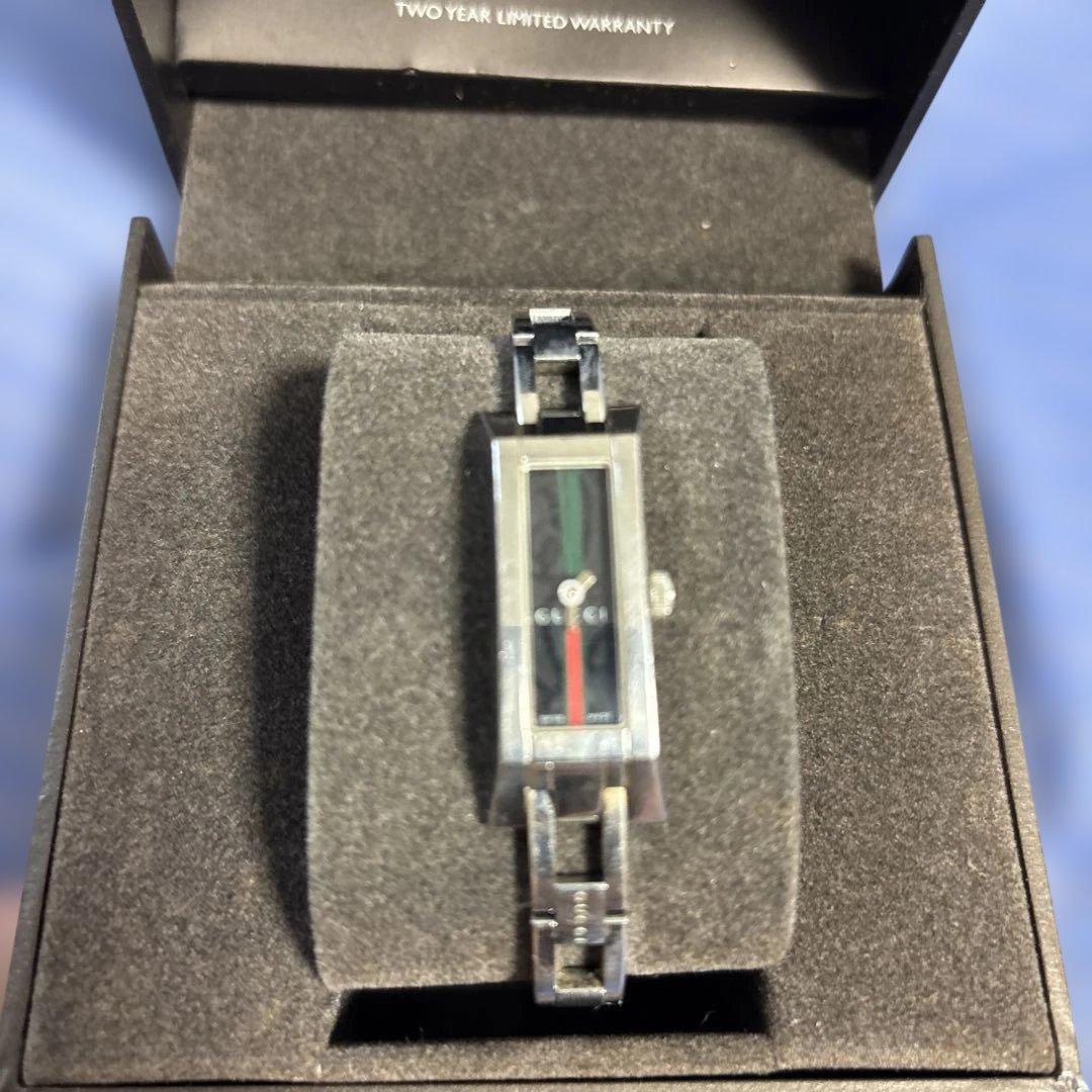 【GUCCI 】レディース 時計 シルバー　電池無し