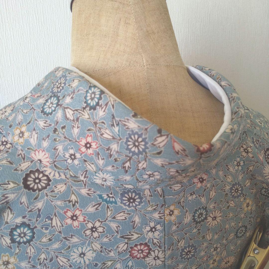 【さんび誂製】上質化繊・小紋・小花柄・くすみ水色系・袷・美品