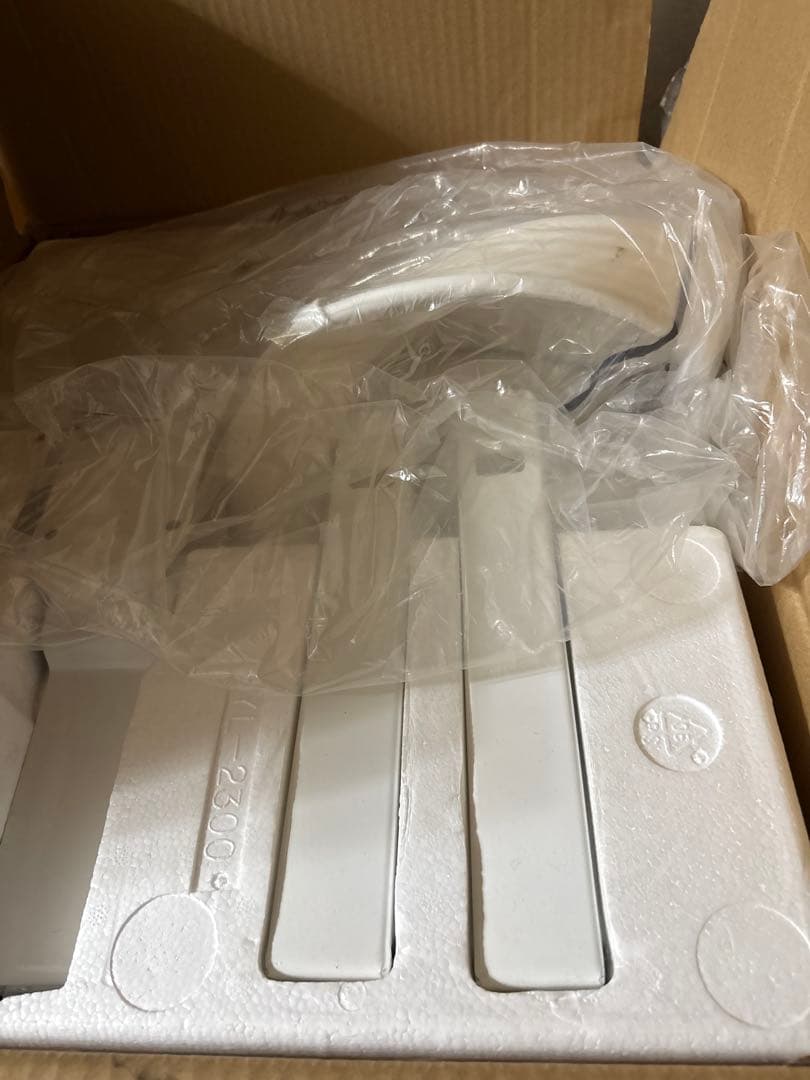 コイズミ　ラクール　ポータブルエアコン