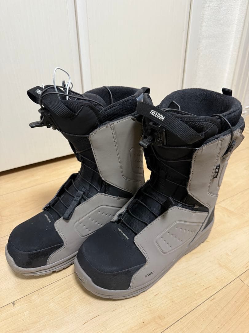 ノースウェーブ　ブーツ　フリーダム