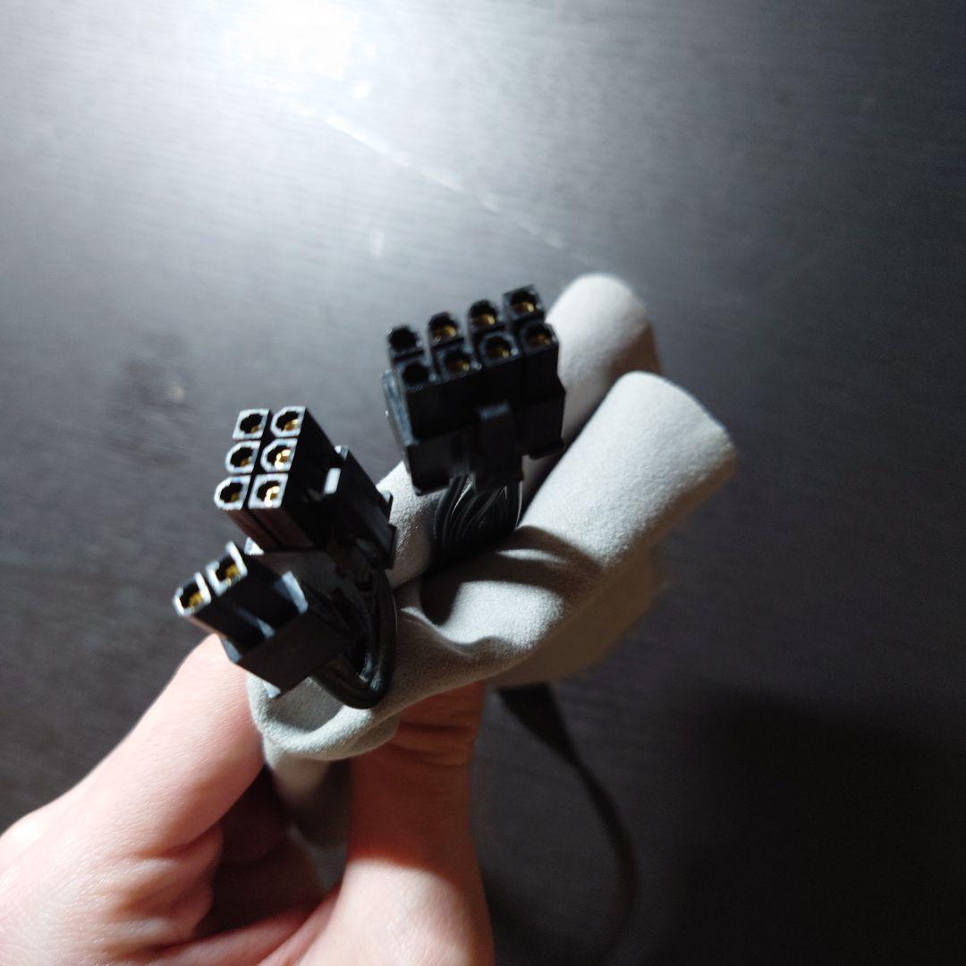 MSI GeForce GTX 1660 AERO ITX 6G OC 本体