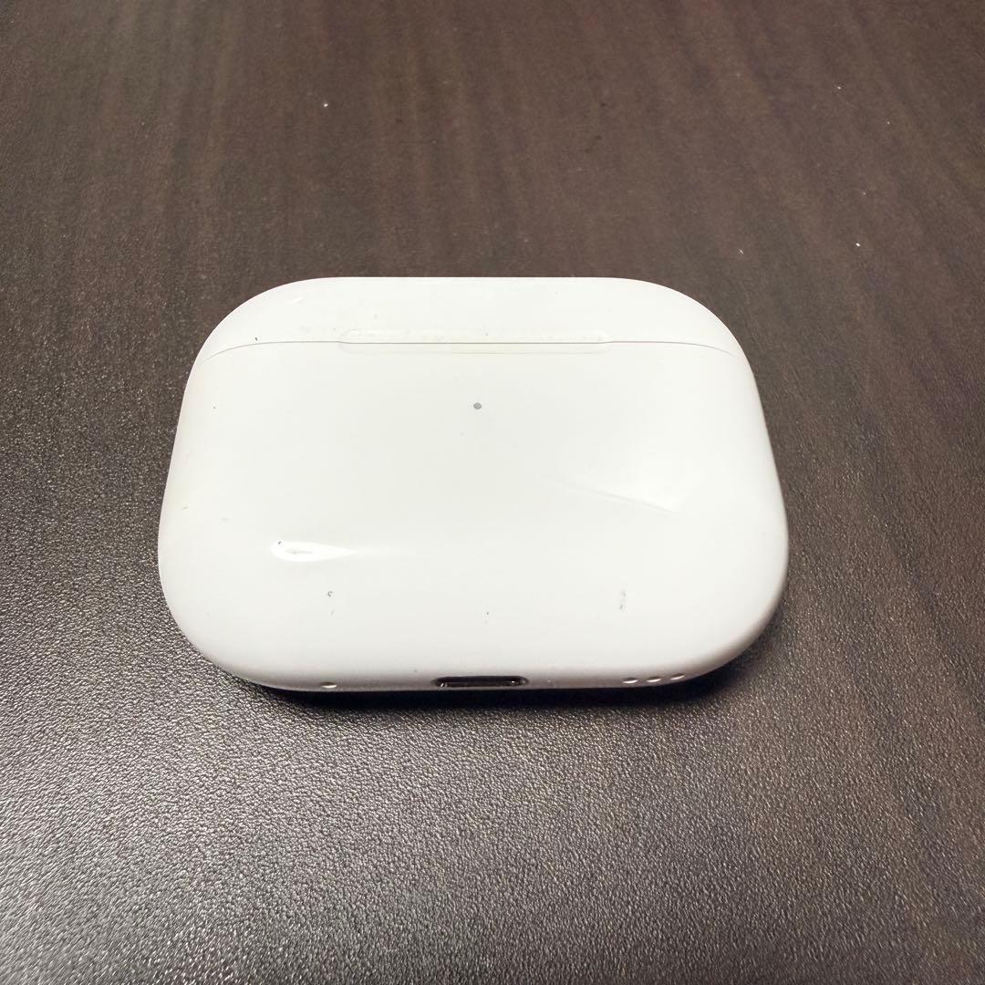 AirPods Pro 本体 ホワイト 充電ケーブル付き