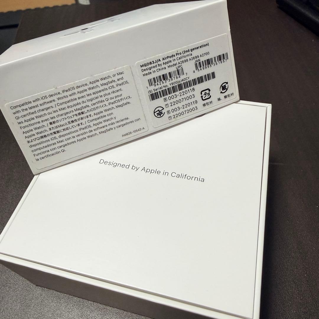 AirPods Pro 本体 ホワイト 充電ケーブル付き