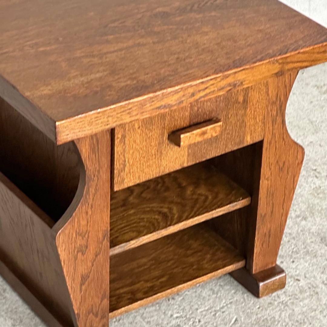 ✦オランダ家具✦オーク材サイドテーブル マガジンラック付　コーヒーテーブル