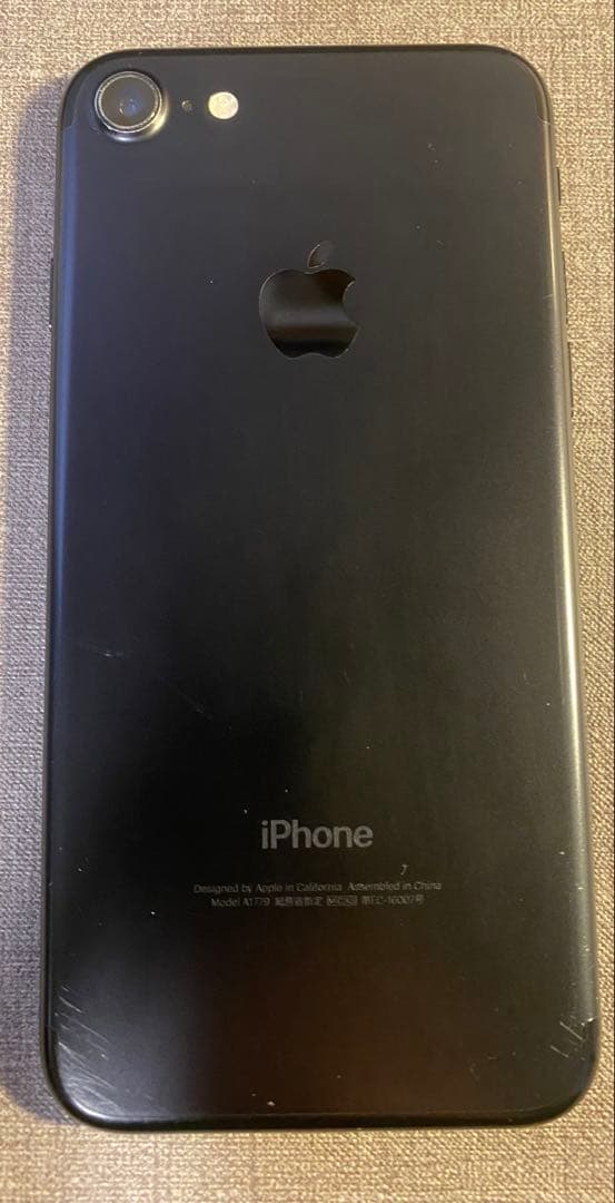 Apple iPhone 7 ブラック 本体 256GB バッテリー92%