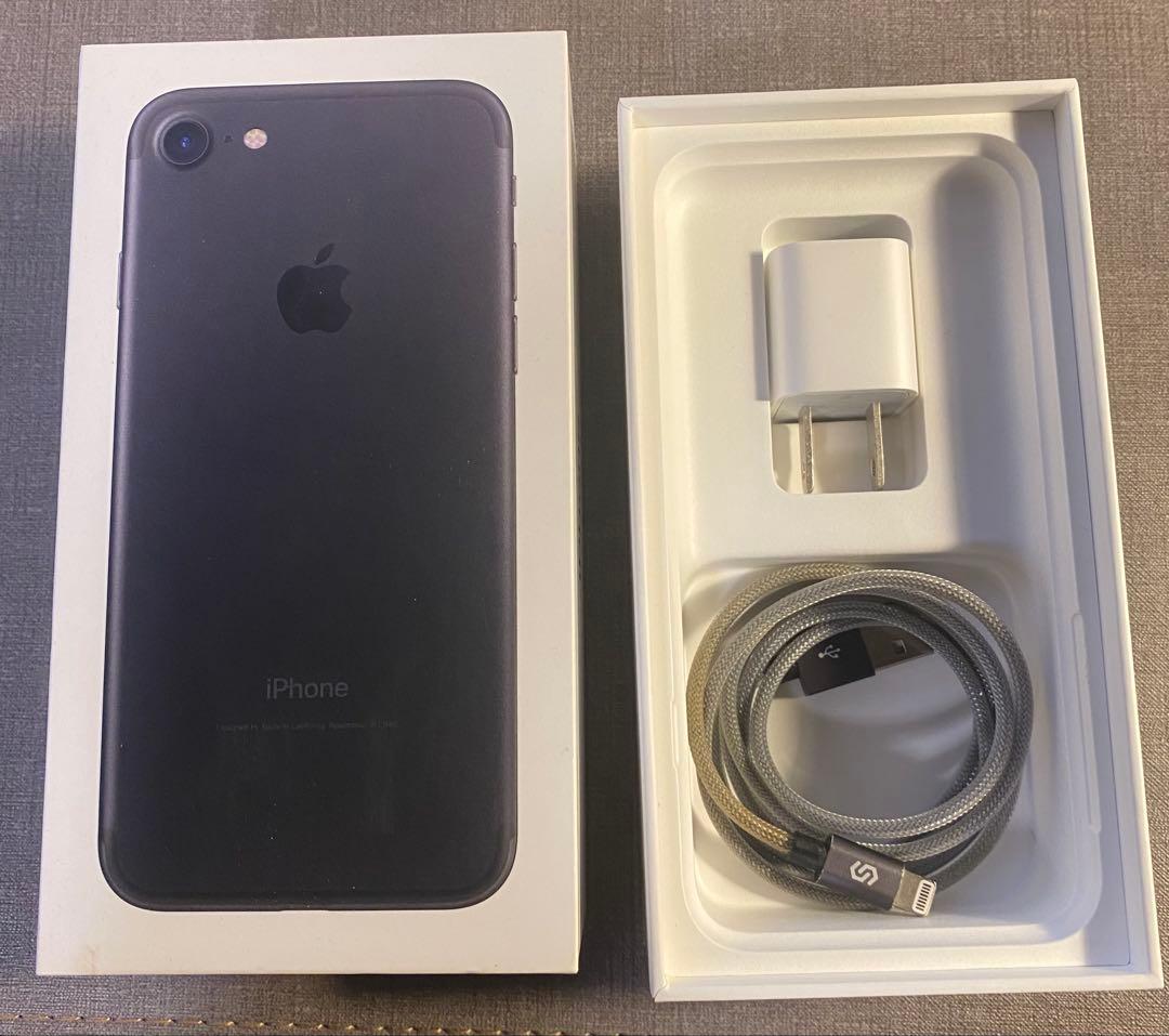 Apple iPhone 7 ブラック 本体 256GB バッテリー92%