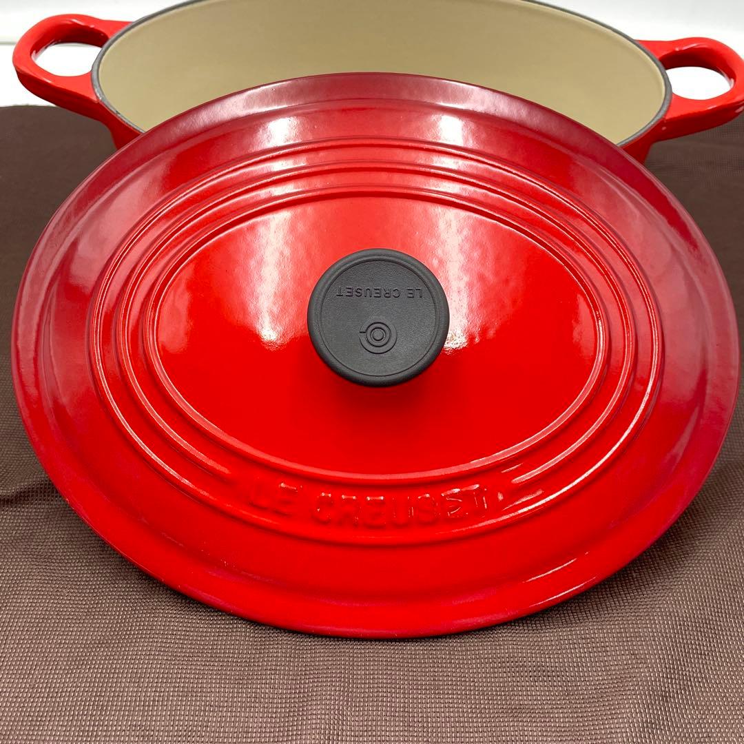 極美品　LE CREUSET ココット　オーバル　25cm チェリーレッド