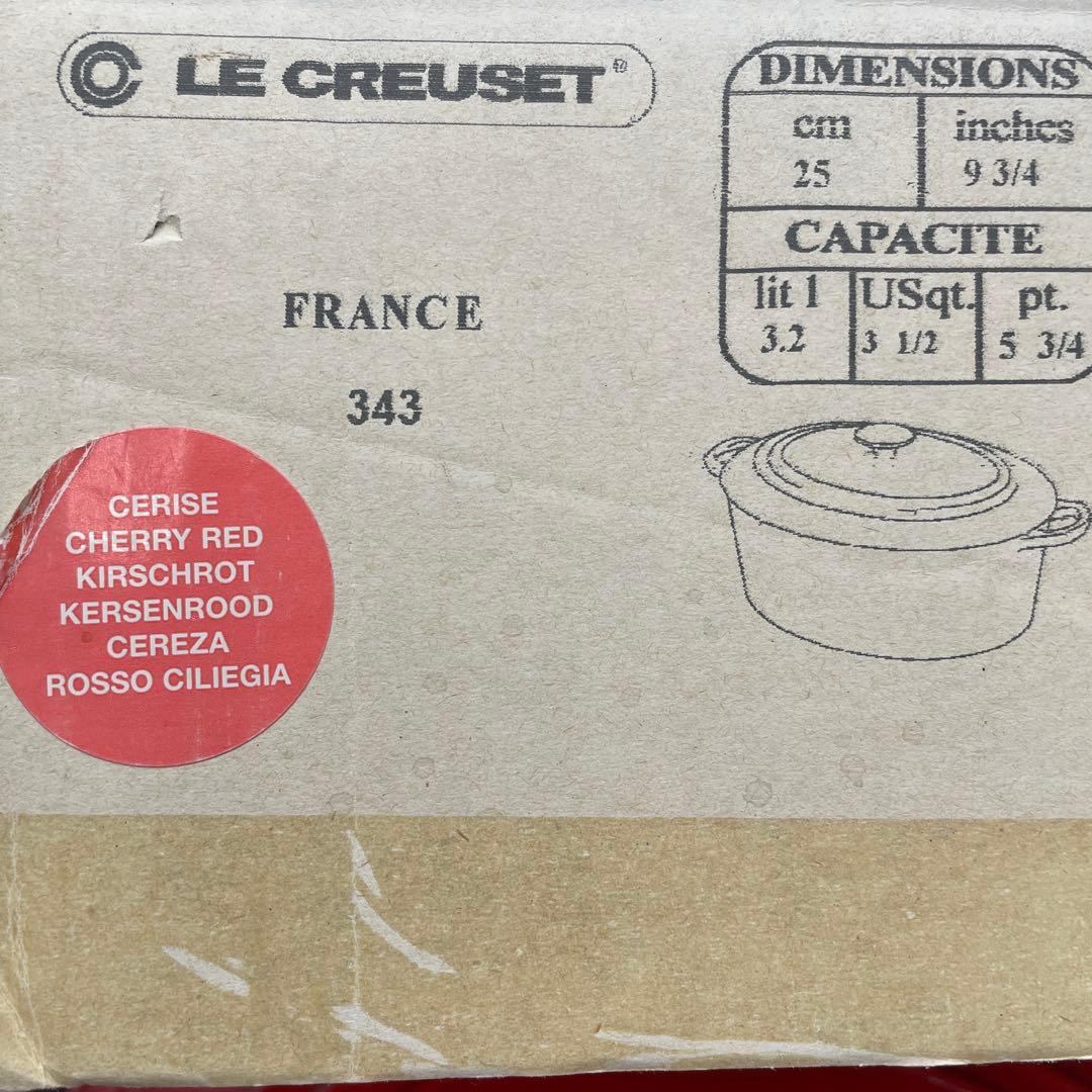 極美品　LE CREUSET ココット　オーバル　25cm チェリーレッド