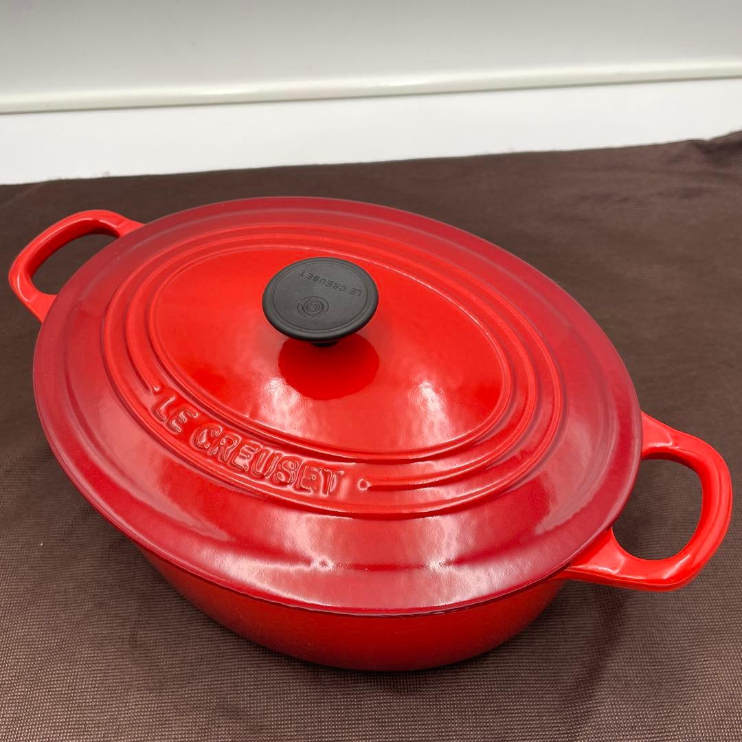 極美品　LE CREUSET ココット　オーバル　25cm チェリーレッド