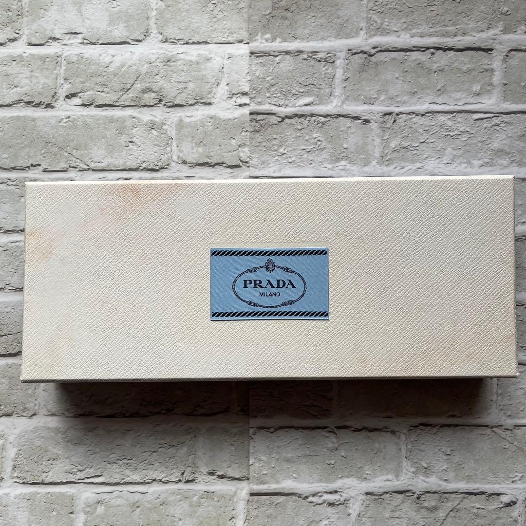 PRADA 飛行機 エアプレイン キーホルダー キーリング チャーム プラダ