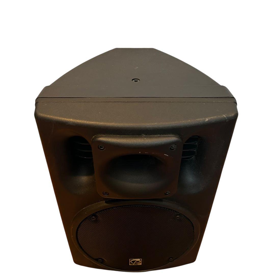 Classic Pro CSP8P パワードスピーカー　一台