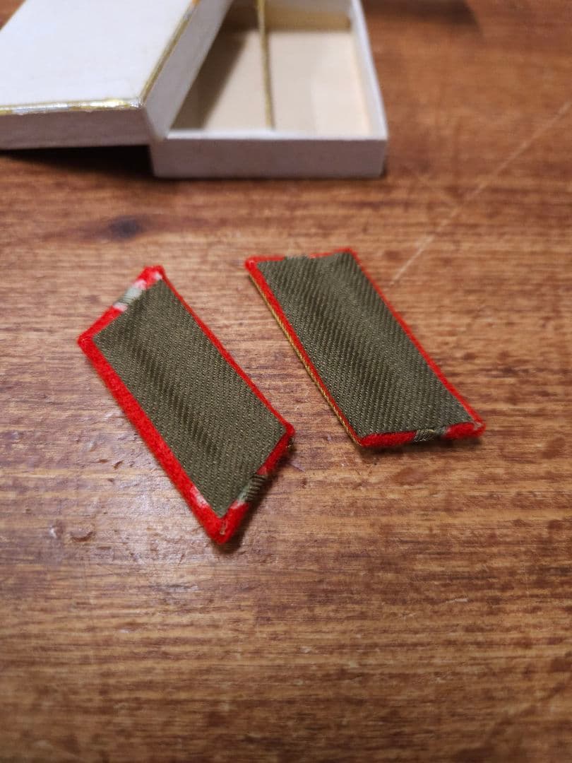 当時物 九八式「准尉」襟章 箱付き 階級章 大日本帝国 日本陸軍 軍隊