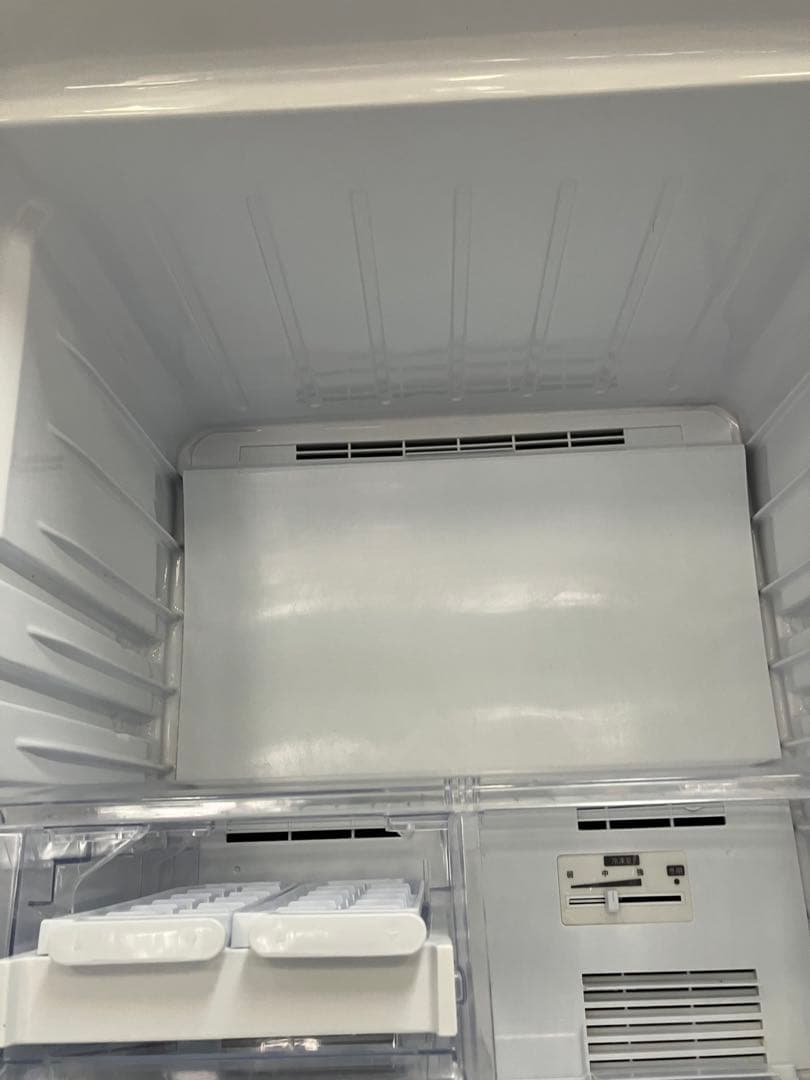 SHARP 冷蔵庫225L 2022年製