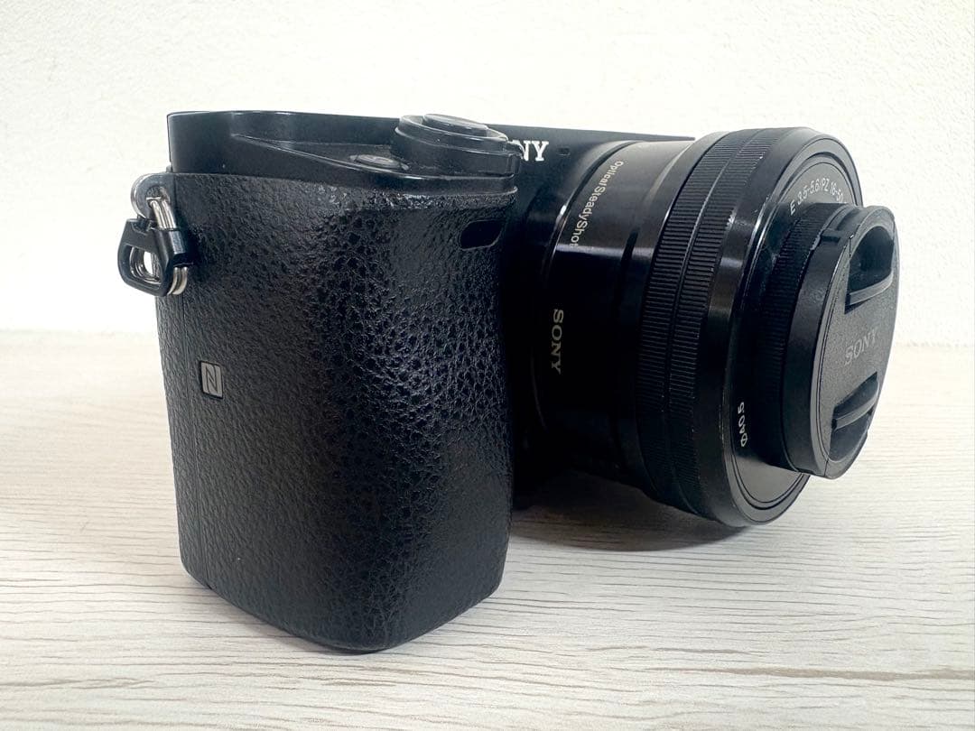 （再）値下げしました　SONY α6000 ILCE-6000Y 即日発送