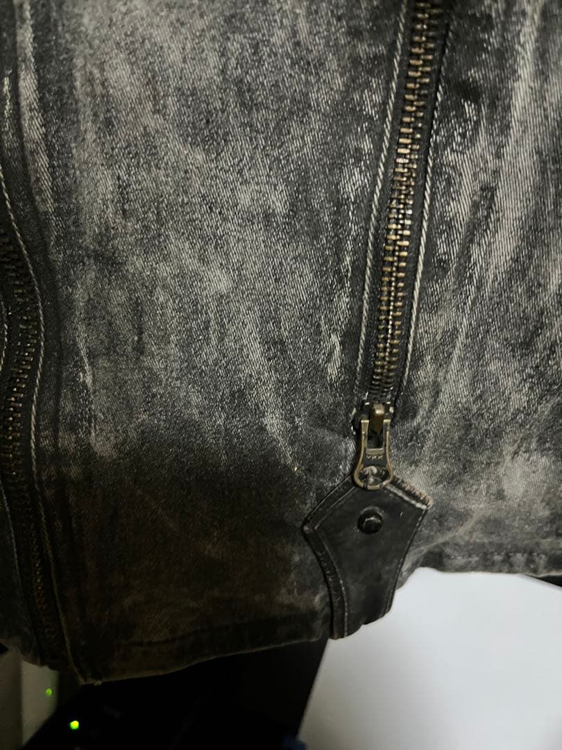 ヤスユキイシイ　Yasuyuki Ishii