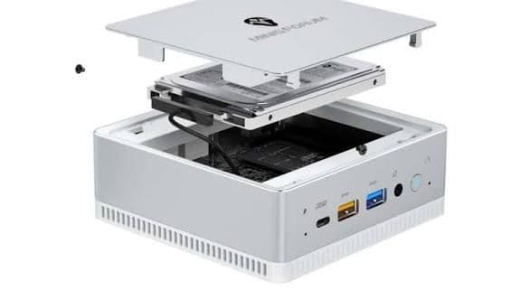 MINISFORUM ミニPC USB-C HDMI