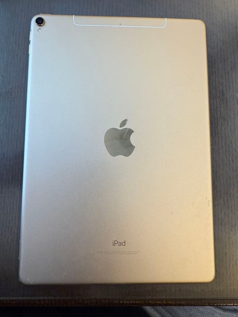 iPad 10.5インチ（本体のみ）