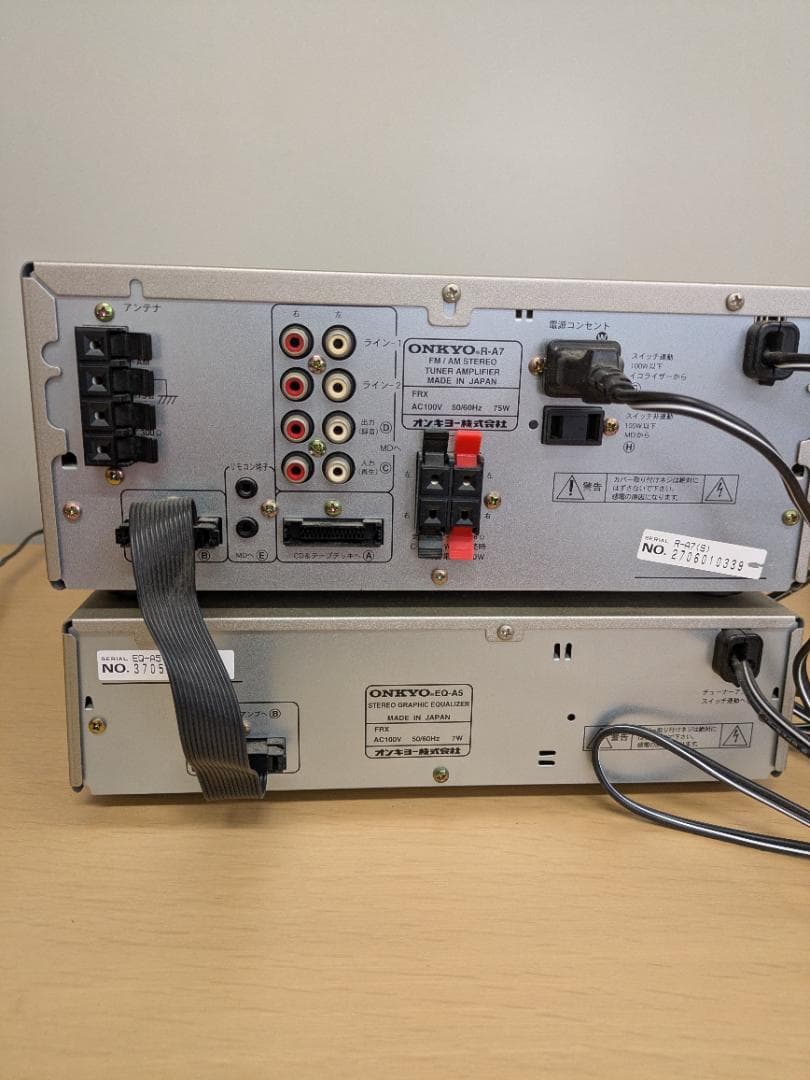 と*ゅ様 オンキョー　Ｒ-A7.ＥＱ-A5 チューナーアンプ、イコライザー