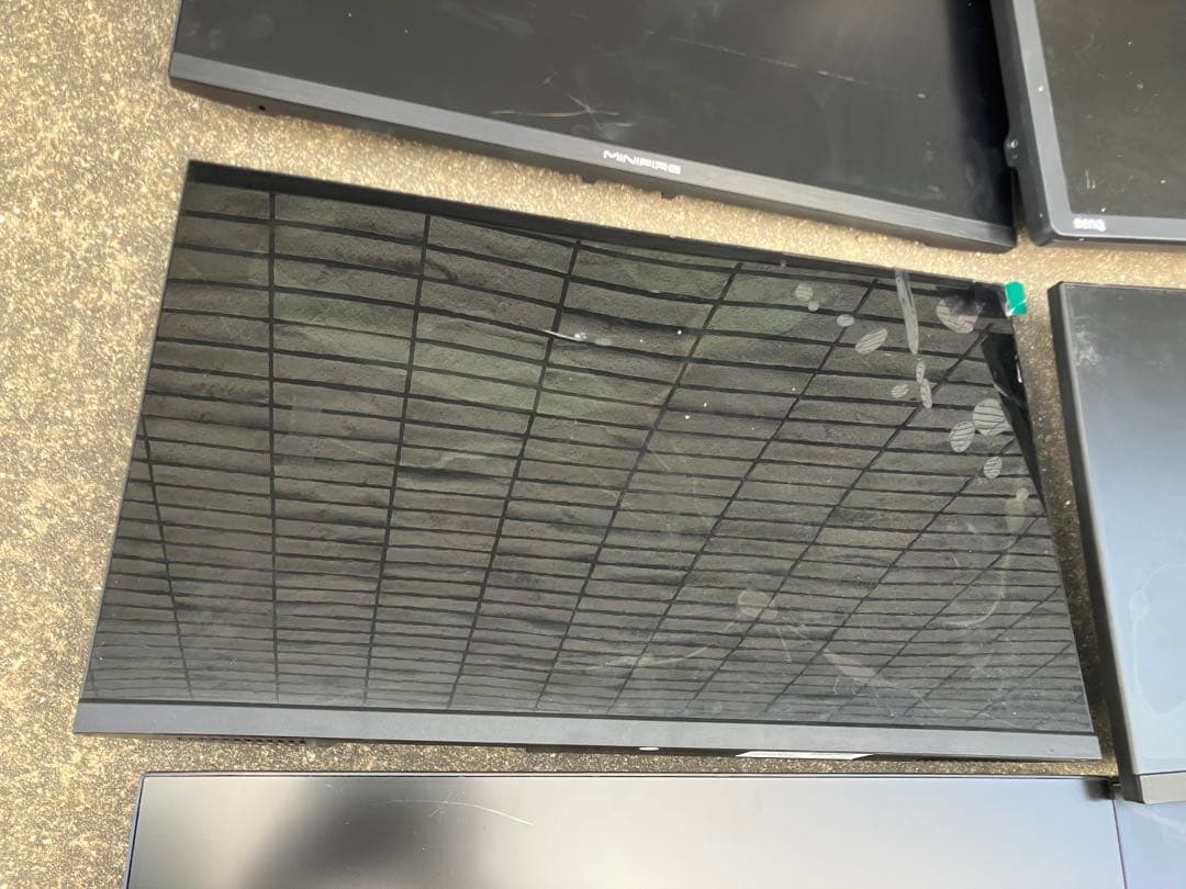 ディスプレイモニター　１６台　まとめ　ジャンク　部品取り　PC ゲーム