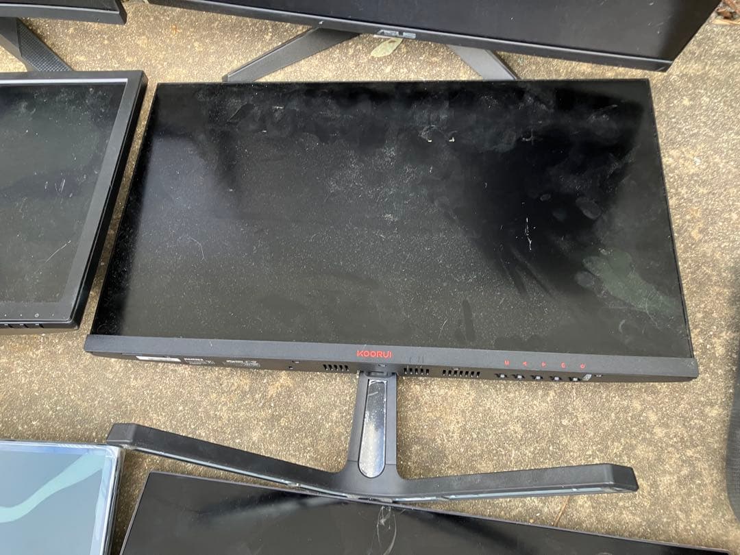 ディスプレイモニター　１６台　まとめ　ジャンク　部品取り　PC ゲーム