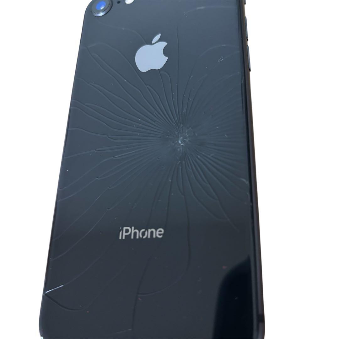 美品 iPhone 8 64GB バッテリー100% ソフトバンク 背面内部ヒビ
