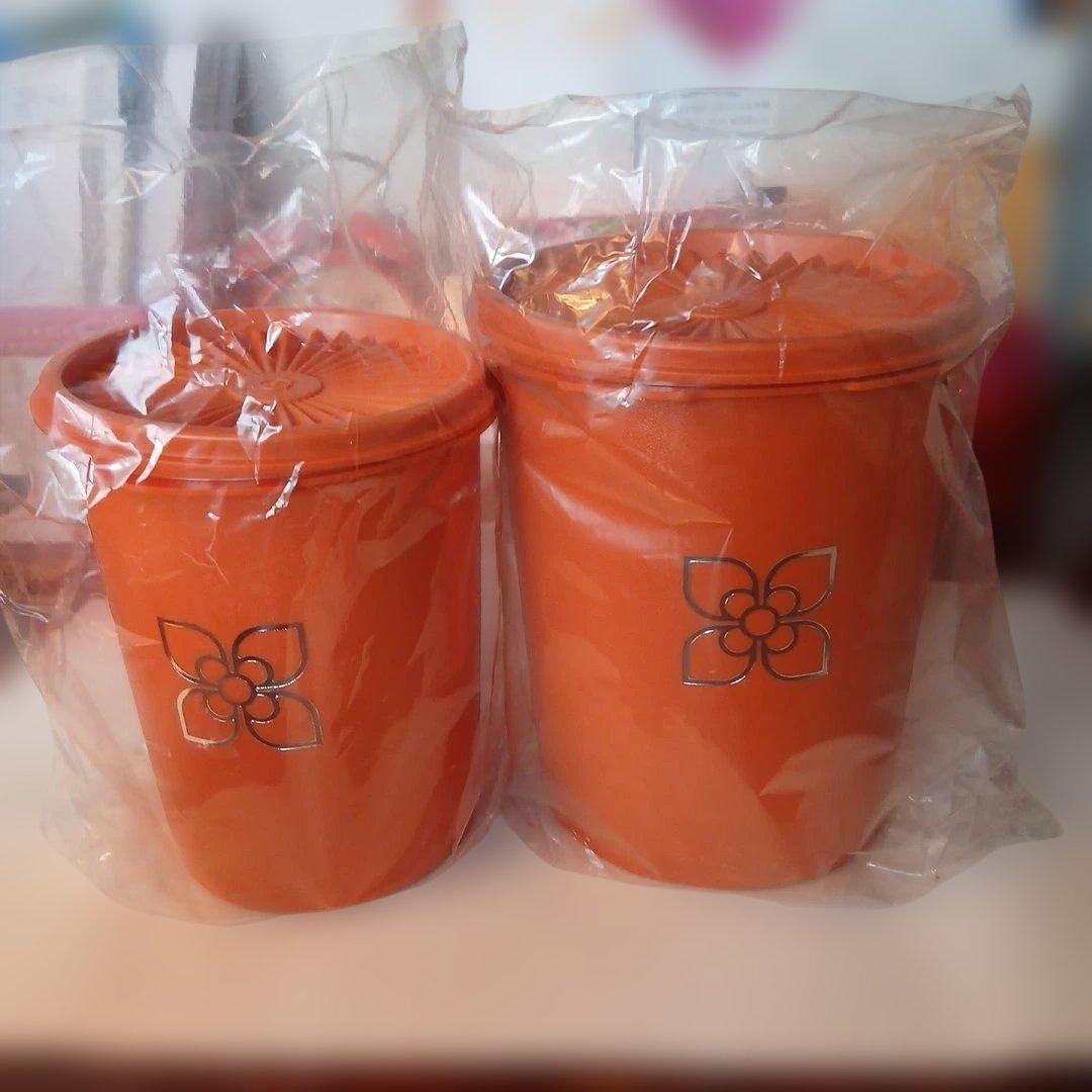 タッパーウェア　食品保存容器セット（オレンジ・イエロー・ホワイト）6点セット