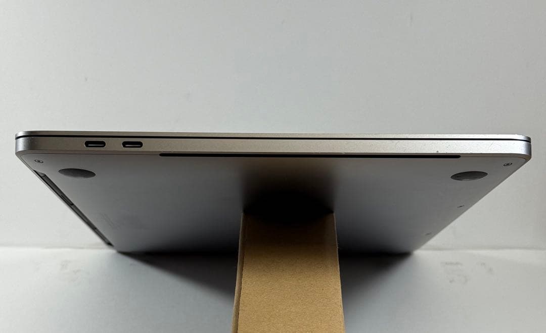 MacBook本体 Apple MacBook Pro 13 2020 i5/16GB/1TB