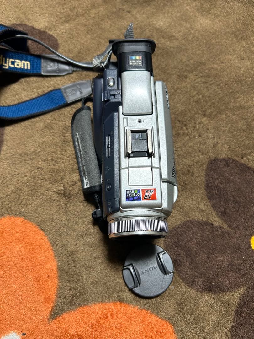 ビデオカメラ SONY Handycom