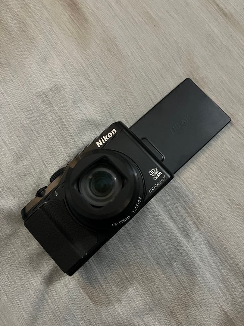 Nikon COOLPIX S-9900 30倍ズーム