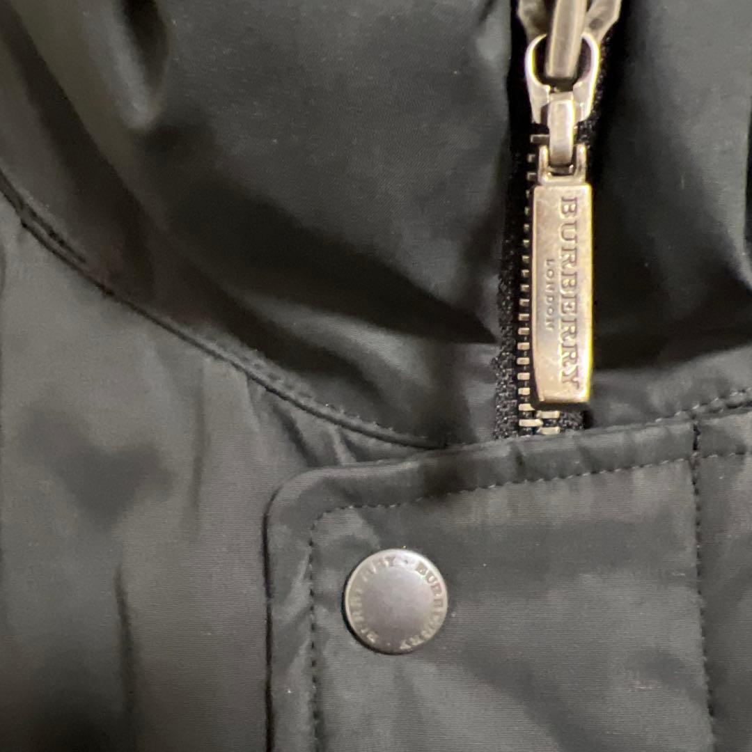 BURBERRY ブラック ダウンジャケット　メンズ　アウター